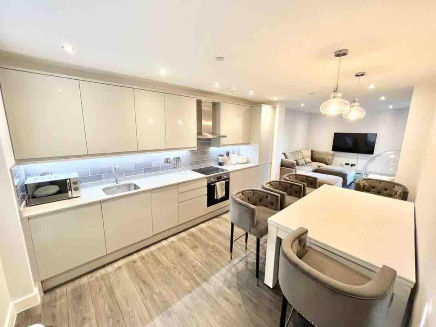 D&D Luxury Apartments Stanmore  Extérieur photo